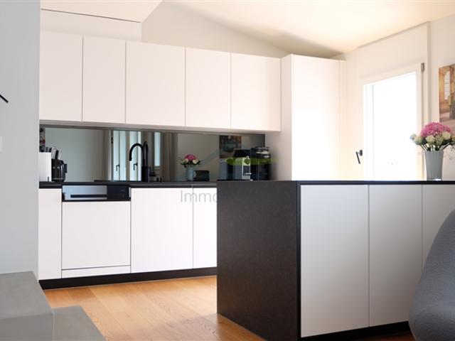Sanierte moderne stilvolle Maisonettewohnung im Herzen des St. Johann