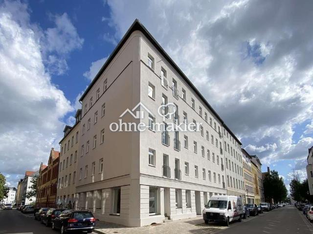Sanierter Altbau in Buckau: 4,5 Zimmer, Balkon + Austritt, 4. OG ohne Aufzug