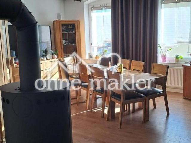 sanierter Altbaucharme trifft Wohnkomfort 145 qm Maisonette mit Klima & Kamin