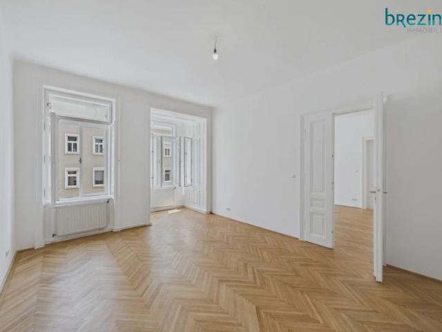 Saniertes Altbaujuwel mit Erker im Fasanviertel