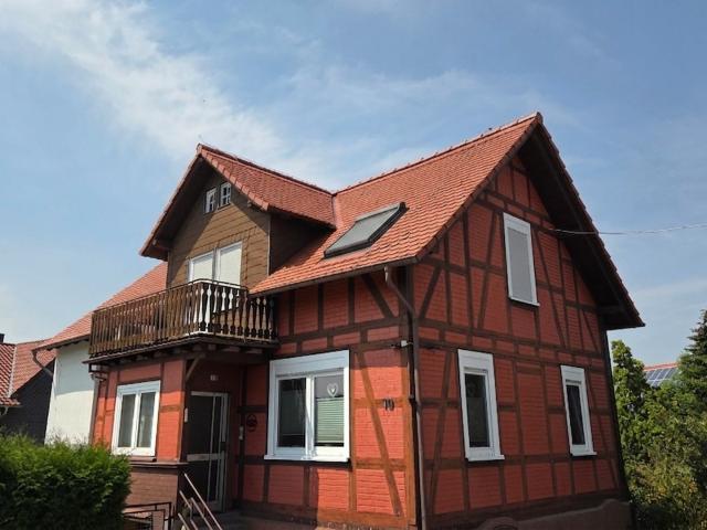 Saniertes EFH nahe Marburg mit Pool, 908 m² Garten und Werkstatt