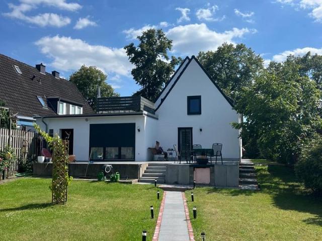 Saniertes Einfamilienhaus in ruhiger Fahrradstraße