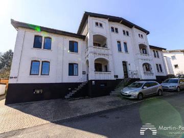 Saniertes Mehrfamilienhaus: 8 Einheiten, 8 Stellplätze, 2 Garagen Hagen Philippshöhe