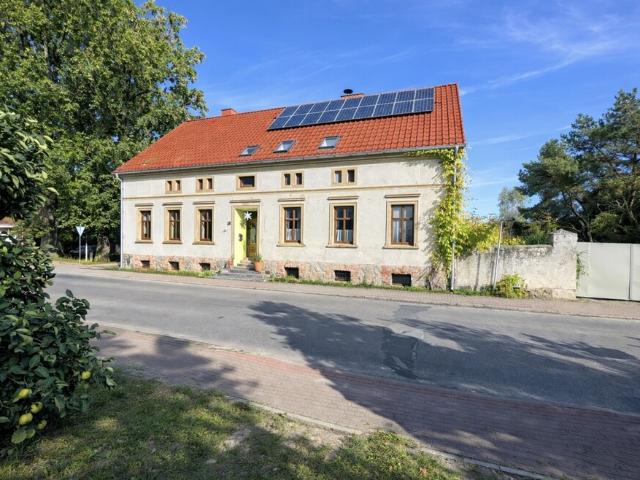 saniertes MFH in Lindow – 5 WE Neuvermietung möglich & Scheune – Kapitalanlage oder Selbstnutzung !