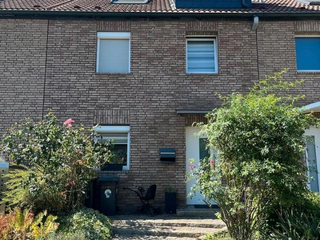 Saniertes Reihenmittelhaus in bester Lage in Erle