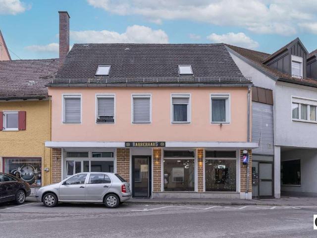 Saniertes Wohn und Geschäftshaus als hervorragende Kapitalanlage
