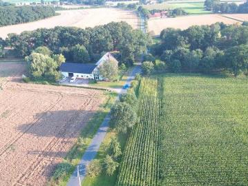 Saniertes Wohn & Geschäftshaus 400 m² auf 3.500 m² Grund