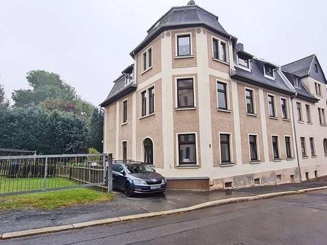 Saniertes und vermietetes Dreifamilienhaus in Randlage