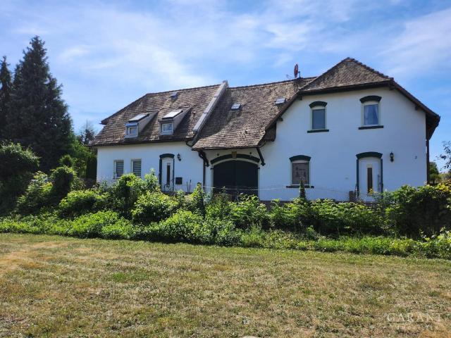 Saniertes Zweifamilienhaus in Kemmlitz zu verkaufen