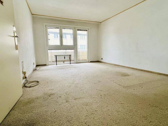 Sanierungsbedürftig light Frühstückssonne auf der Loggia Grüner Weitblick Ruhelage gute Raumaufteilung Top Infrastruktur