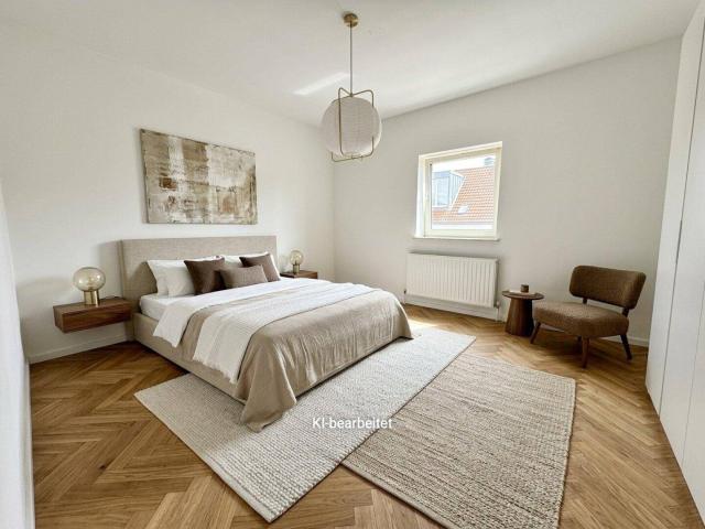 Sanierungsbedürftige 4 Zimmer Wohnung inkl. Parkplatz