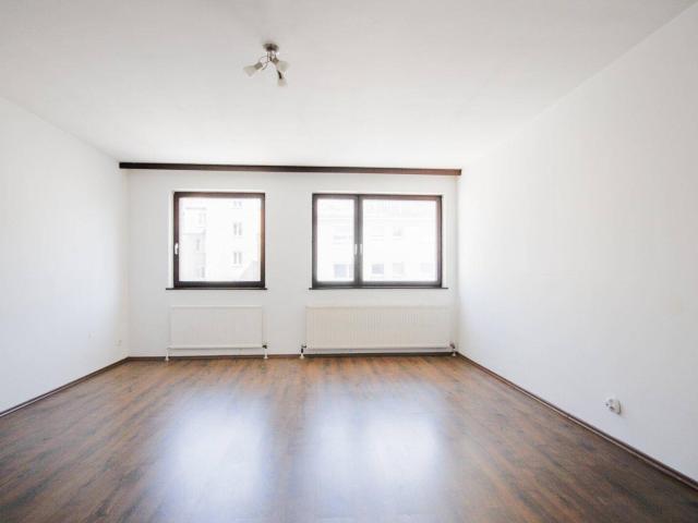 SANIERUNGSBEDÜRFTIGE 1 ZIMMER WOHNUNG IN FAVORITEN