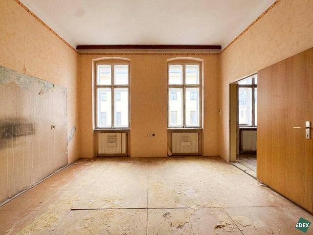 Sanierungsbedürftige 2 Zimmer Altbauwohnung mit Potenzial nahe dem Clemens Hofbauer Park
