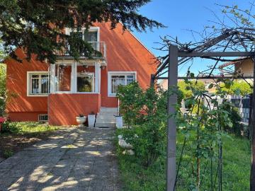 Sanierungsbedürftiges Einfamilienhaus mit viel Potential für neue Ideen umweltbewusst und nachhaltig sanieren mit Unterstützung der NÖ Wohnbauförderung Eigenheimsanierung