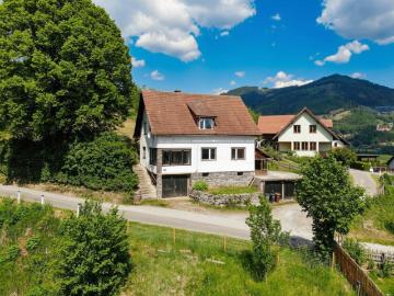 Einfamilienhaus mit Garagen & traumhaftem Ausblick in Oberaich