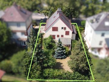 Sanierungsbedürftiges Einfamilienhaus nahe Roter Berg | ca. 182 m² Gesamtnutzfläche | 410 m² Grundstück