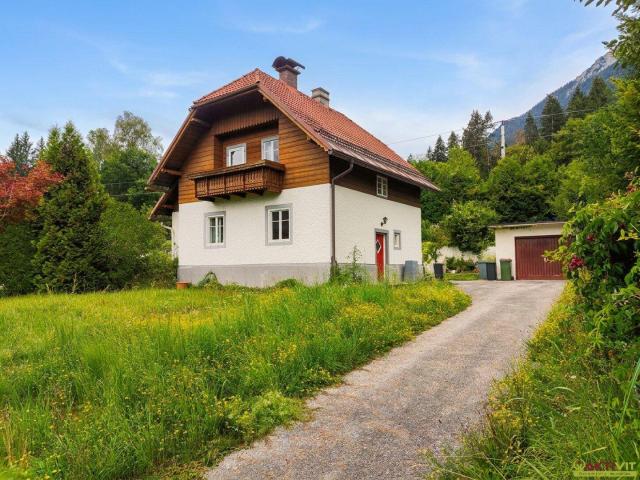 Sanierungsbedürftiges Einfamilienhaus in naturnaher Lage bei Hermagor