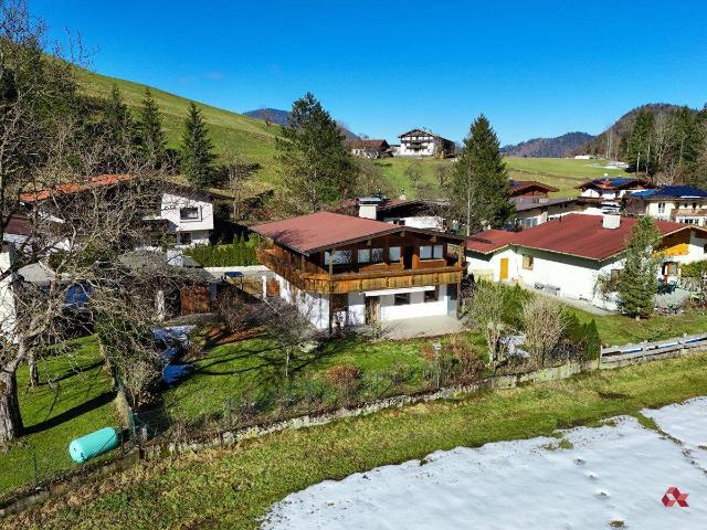 Sanierungsbedürftiges Einfamilienhaus in idyllischer Lage von Thiersee