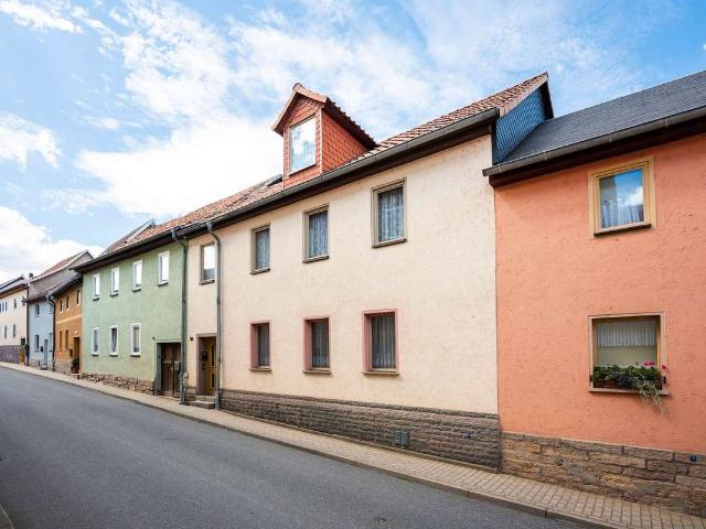 Sanierungsbedürftiges Stadthaus im oberen Stadtkern Orlamünde