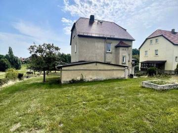 Weixdorfer Rathausplatz, Flughafen-Industriegebiet Klotzsche