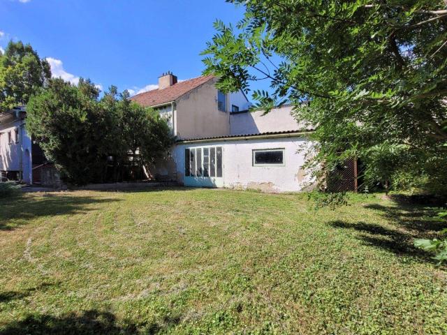 Sanierungsobjekt mit großem Potenzial in Groß Enzersdorf – 560 m² Grundstück in attraktiver Lage!