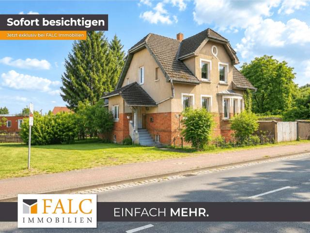 Sanierungsobjekt mit Seltenheitswert – Großes Stadthaus auf großzügigem Grundstück