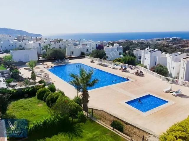 Sankop Sanatçılar Sitesi'nde 2+1 Havuz Ve Deniz Manzaralı