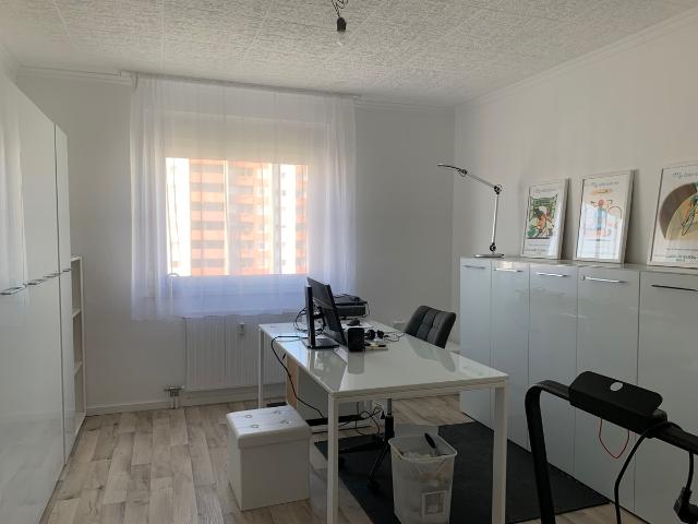 SANKT AUGUSTIN top, helle renovierte 3 Zi. ETW, ca. 84 m² Wfl Küche Diele, neues Bad, Westbalkon