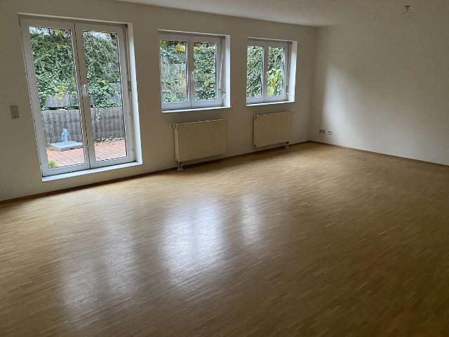 Sankt Augustin: Gepflegte 3 Zimmer Wohnung mit Garage
