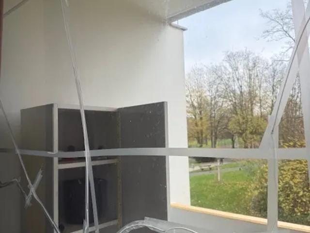 SANKT AUGUSTIN, schöne helle 2 Zi. Wohnung, Diele, Bad, großer Balkon, ca. 72 m² Wfl. TG Stellplatz