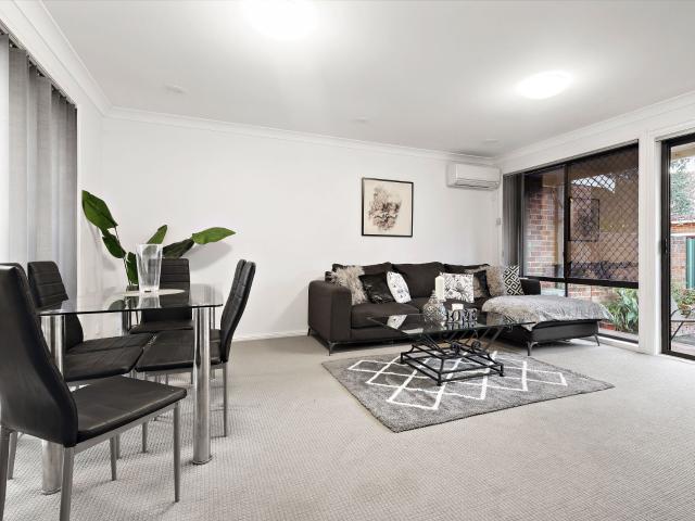 Sans Souci, 2/152 Alfred Street