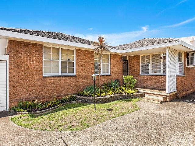 Sans Souci, 6/20 24 Clareville Avenue