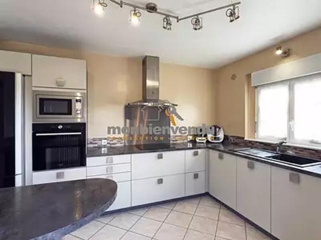 Sansac de Marmiesse 15130 Achat / Vente maison 4 pièces t4 piscine