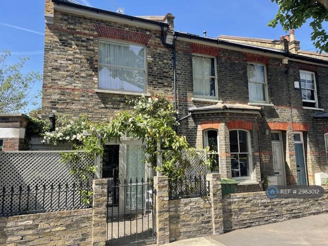 Sansom Street, London, SE5 4 bed terraced house to rent £4,995 pcm £1,153 pw
