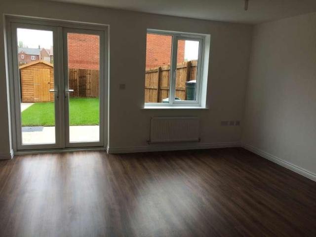 Sansome Drive, Hinckley, LE10