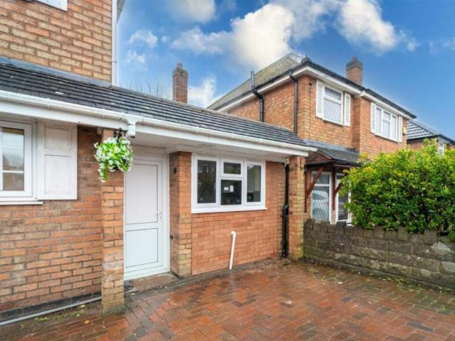 Sansome Road, Solihull B90, 1 bed flat to rent, £1,000 pcm | PrimeLocation