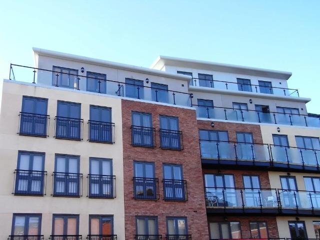 Sansome Walk 2 bed apartment to rent £995 pcm £230 pw