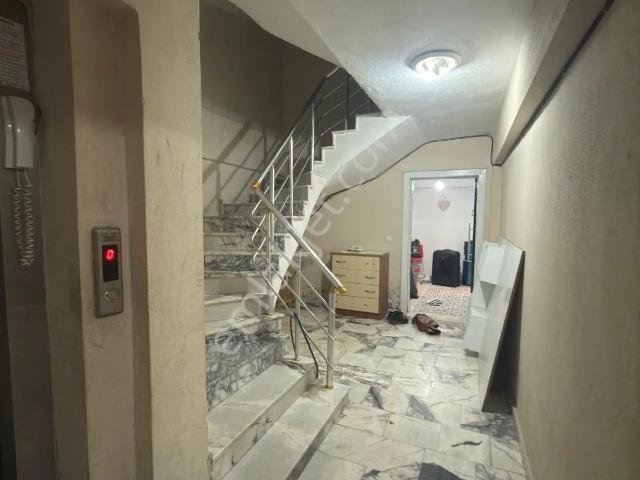 Saadet Korkmaz’dan Merkezde Girişkat Eşyalı Kiralık 1+1 Daire