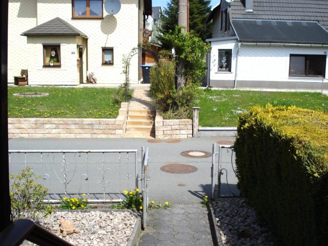 Saalfeld Schmiedefeld, Doppelhaushälfte