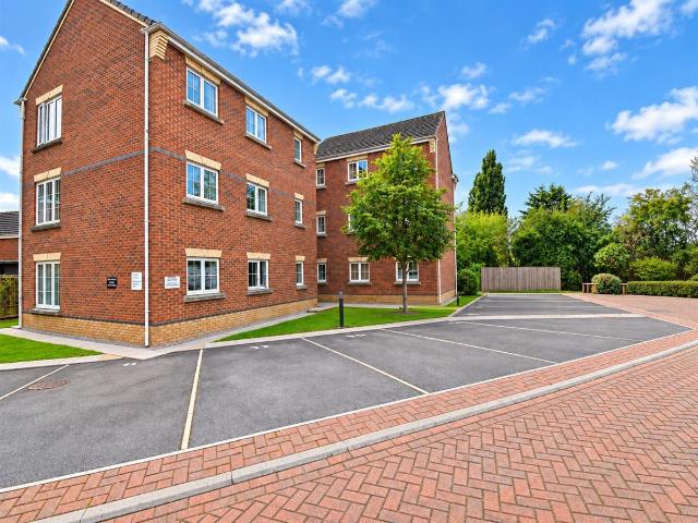 Sabine Fold, Horbury WF4, 2 bed flat to rent, £850 pcm | PrimeLocation
