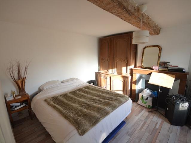 SABLONNIERES 77 Longère à vendre de 5 pièces avec dépendances et grand terrain