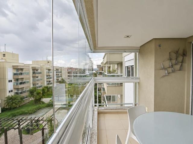 Sacada, Vista live, Andar alto, Varanda fechada com cortina de vidro