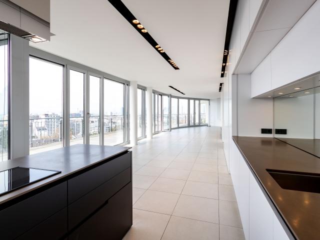 Sachsenhausen: Luxus Penthouse mit 3 Schlafzimmern inkl. Dachterrasse mit Skylineblick » Wohnungen, Häuser, Apartments zur Miete