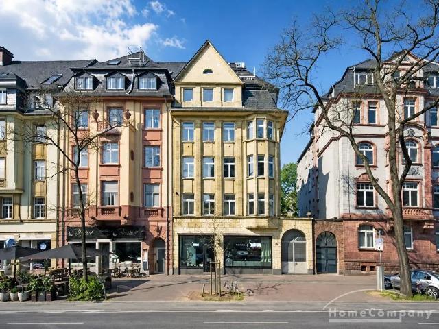 Sachsenhausen 8072604 High quality duplex apartment in a historic building in a prime residential neighborhood