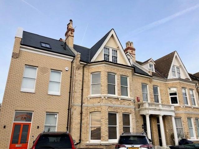 Sackville Gardens BN3, 3 bed flat to rent, £2,100 pcm | PrimeLocation