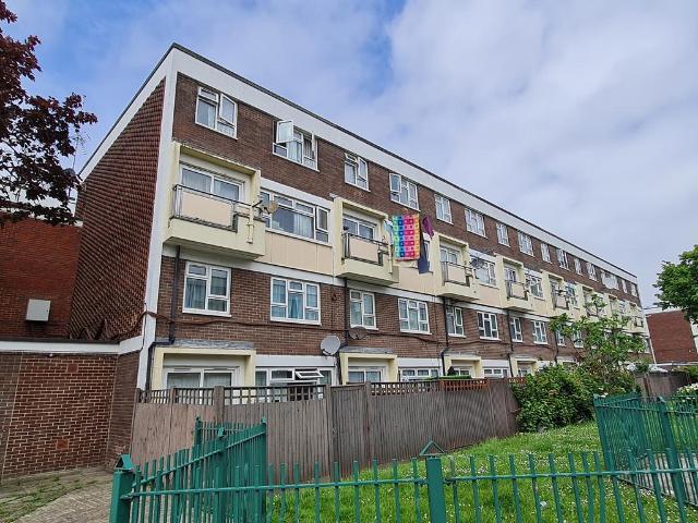 Sackville Street, Southsea, PO5 1 bed in a house share to rent £550 pcm £127 pw