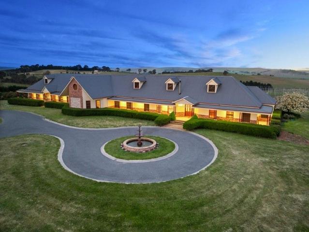 'Sacred Hill' Estate A World Class Rural Sanctuary Exclusively Presented by Atlas Southern Highlands