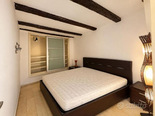 Sacrofano bilocale arredato condominio incluso