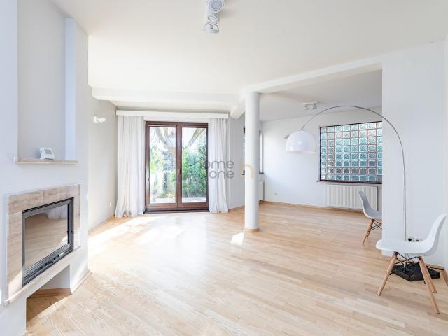 Sadyba | 280 m2 | 7 pokoi | 5 sypialni