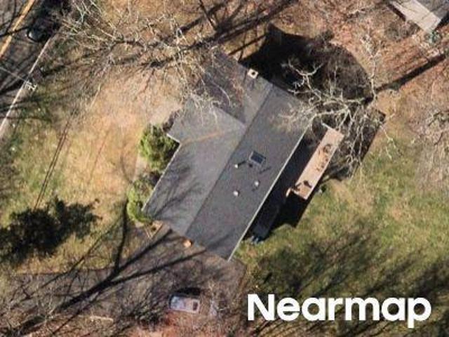 Saddle River Rd